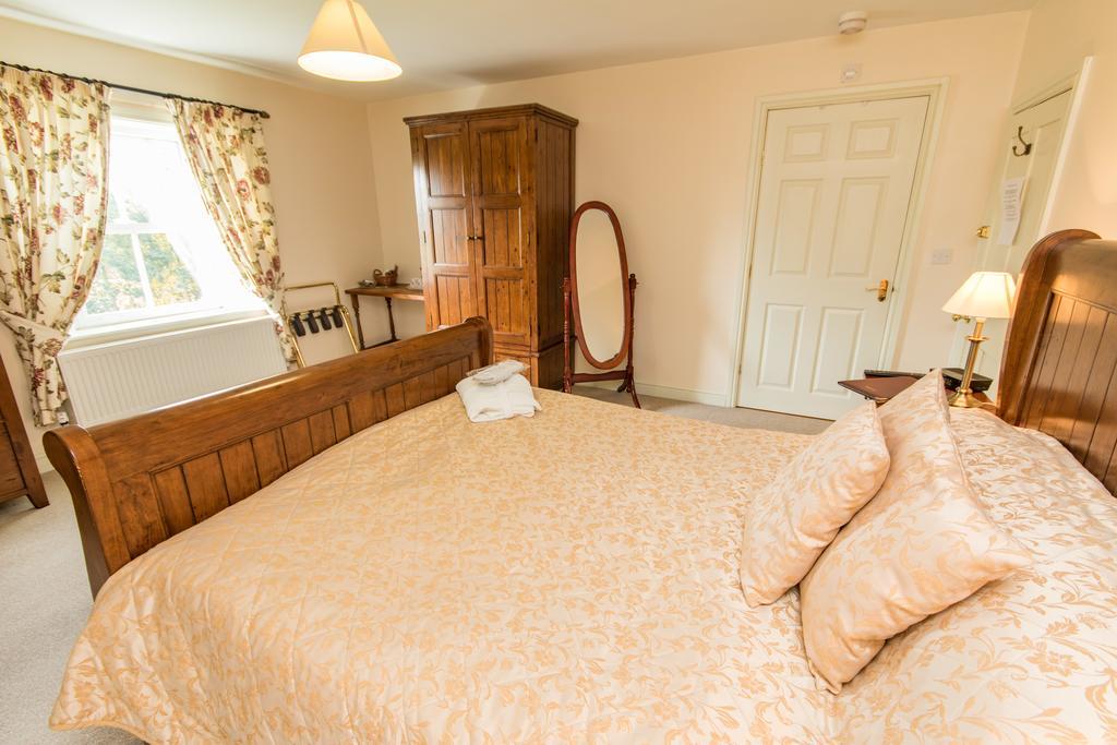 Mareham House Bed & Breakfast Слийфорд Екстериор снимка