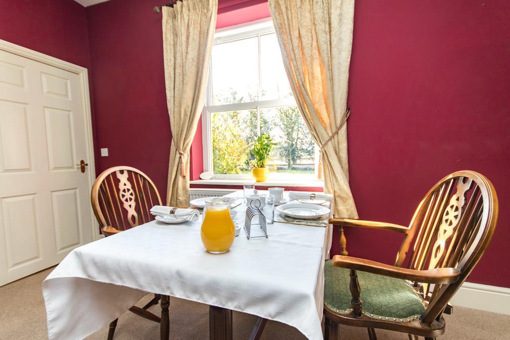 Mareham House Bed & Breakfast Слийфорд Екстериор снимка